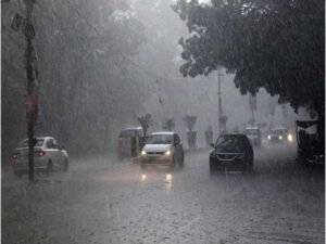 Weather Update: उत्तराखंड व हिमाचल में चार दिन भारी बारिश के आसार